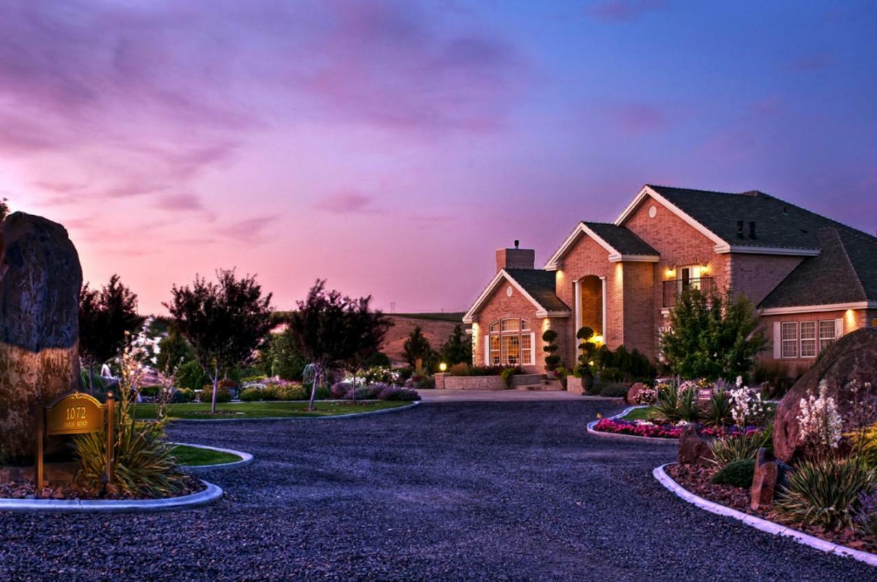 Cameo Heights Mansion And The Vine Fine Dining Restaurant Touchet Exterior foto