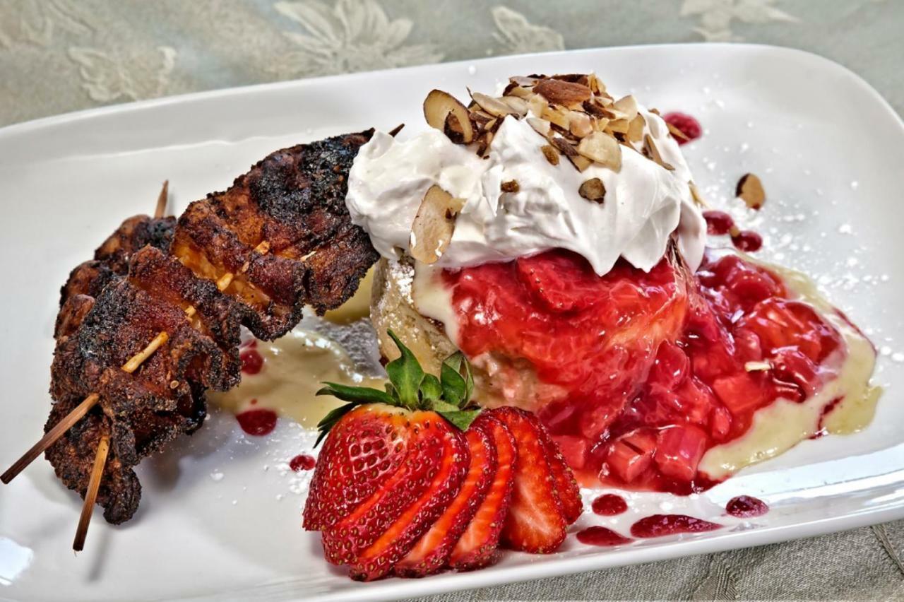 Cameo Heights Mansion And The Vine Fine Dining Restaurant Touchet Exterior foto