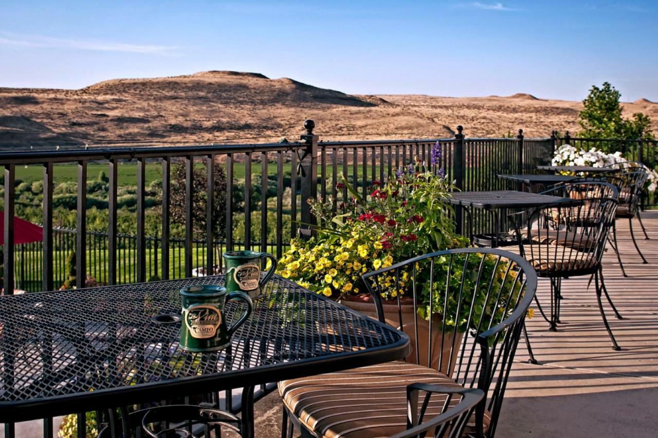 Cameo Heights Mansion And The Vine Fine Dining Restaurant Touchet Exterior foto